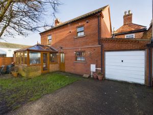 Rear elevation- click for photo gallery